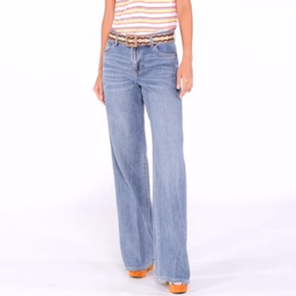 CAbi Ashbury Jeans  0 - Picture 1 of 9